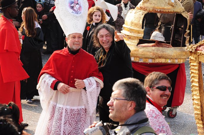 Ingrandisci la foto